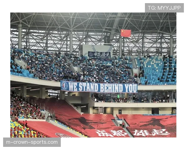 中超转会再掀风暴 上海申花与成都蓉城争夺非洲前锋 年薪接近千万