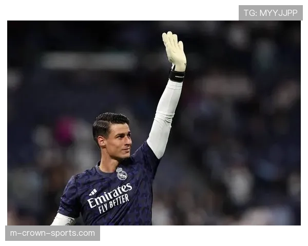 阿森纳对阵布莱顿上半场无进球，凯帕多次救险成焦点